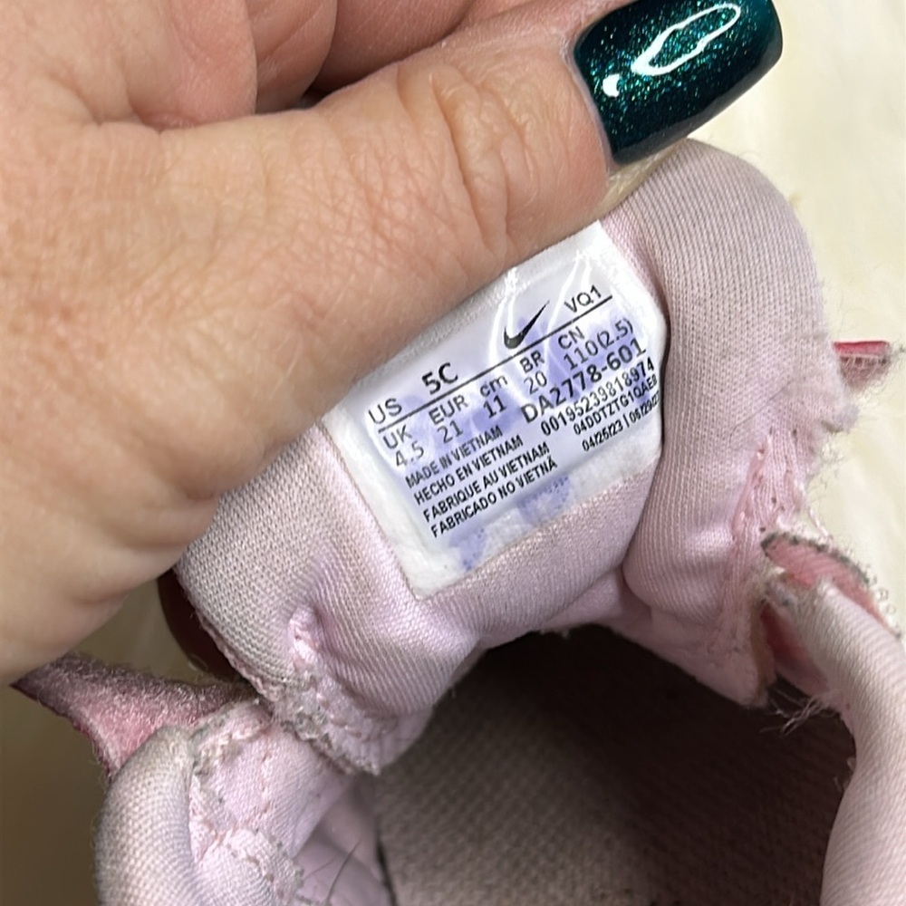 Nike StarRunner just do it Baby Girls Shoes Size 5C Color: Pink/Black/White - Picture 10 of 10